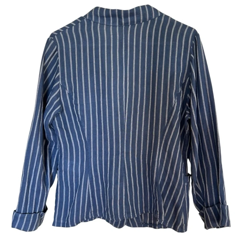 Lauren Vidal Blue and White Striped Linen Blazer Medium Coastal Chic Lightweight